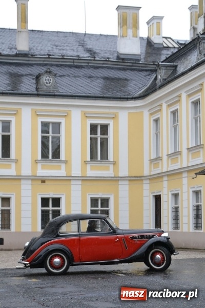 Zdjęcie w galerii na portalu naszraciborz.pl: Szrot czy sztos? Co jeździ po naszych drogach?  wiadomości z regionu