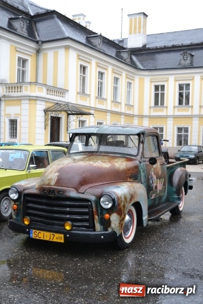 Zdjęcie w galerii na portalu naszraciborz.pl: Szrot czy sztos? Co jeździ po naszych drogach?  wiadomości z regionu