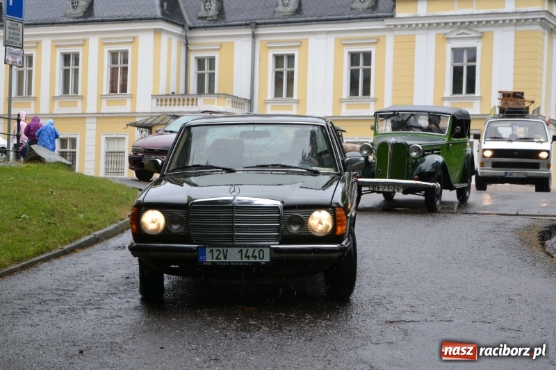 Zdjęcie w galerii na portalu naszraciborz.pl: Szrot czy sztos? Co jeździ po naszych drogach?  wiadomości z regionu