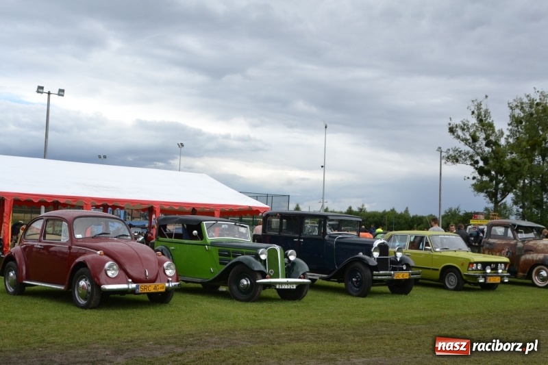 Zdjęcie w galerii na portalu naszraciborz.pl: Szrot czy sztos? Co jeździ po naszych drogach?  wiadomości z regionu