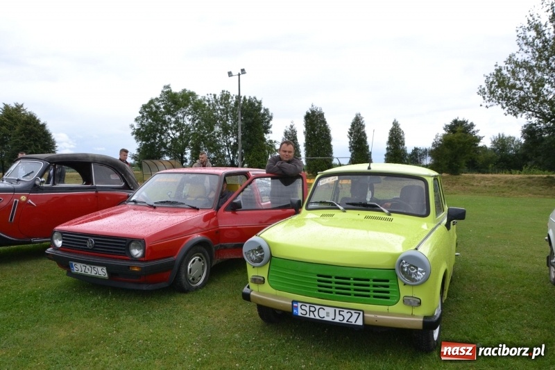 Zdjęcie w galerii na portalu naszraciborz.pl: Szrot czy sztos? Co jeździ po naszych drogach?  wiadomości z regionu