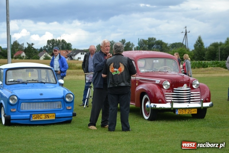 Zdjęcie w galerii na portalu naszraciborz.pl: Szrot czy sztos? Co jeździ po naszych drogach?  wiadomości z regionu