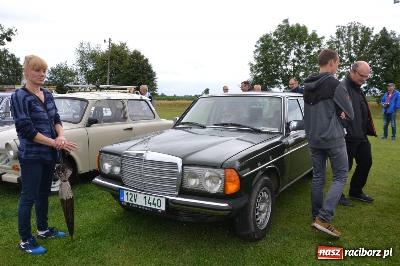 Zdjęcie w galerii na portalu naszraciborz.pl: Szrot czy sztos? Co jeździ po naszych drogach?  wiadomości z regionu