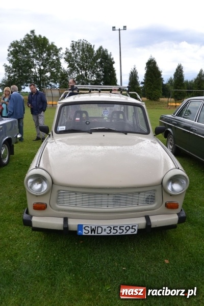 Zdjęcie w galerii na portalu naszraciborz.pl: Szrot czy sztos? Co jeździ po naszych drogach?  wiadomości z regionu