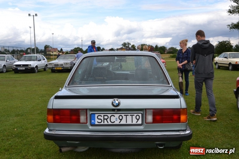 Zdjęcie w galerii na portalu naszraciborz.pl: Szrot czy sztos? Co jeździ po naszych drogach?  wiadomości z regionu
