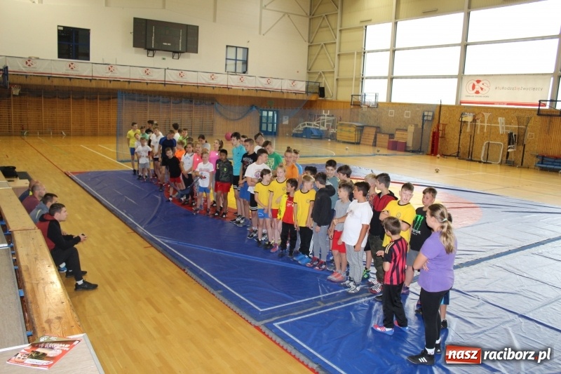 Zdjęcie w galerii na portalu naszraciborz.pl: Zapaśnicy MKZ Unii Racibórz i Lokomotiva Krnov na zgrupowaniu w Szczyrku wiadomości z regionu