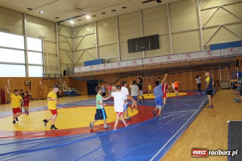 Zdjęcie w galerii na portalu naszraciborz.pl: Zapaśnicy MKZ Unii Racibórz i Lokomotiva Krnov na zgrupowaniu w Szczyrku wiadomości z regionu