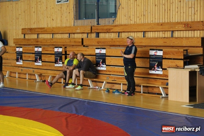 Zdjęcie w galerii na portalu naszraciborz.pl: Zapaśnicy MKZ Unii Racibórz i Lokomotiva Krnov na zgrupowaniu w Szczyrku wiadomości z regionu