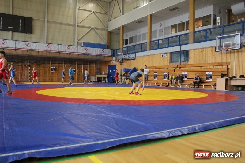 Zdjęcie w galerii na portalu naszraciborz.pl: Zapaśnicy MKZ Unii Racibórz i Lokomotiva Krnov na zgrupowaniu w Szczyrku wiadomości z regionu