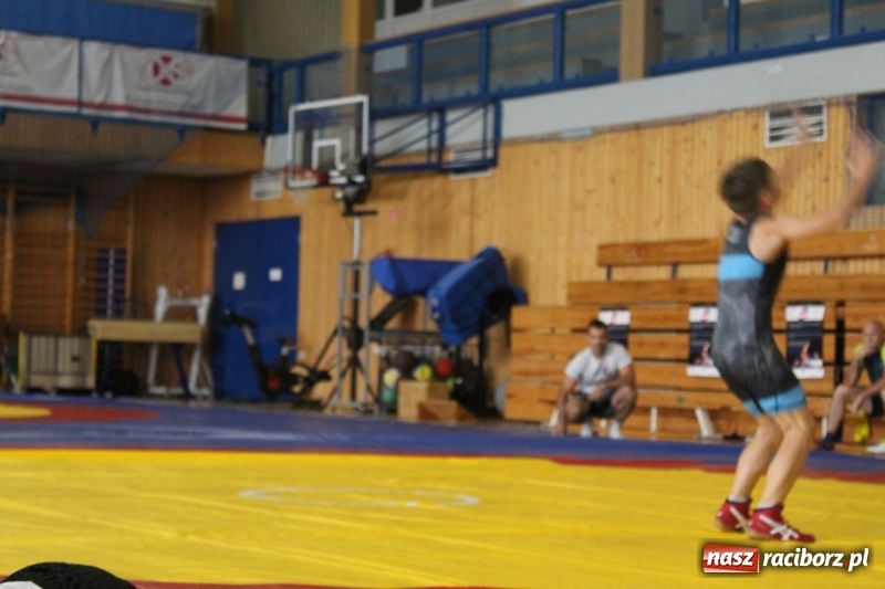 Zdjęcie w galerii na portalu naszraciborz.pl: Zapaśnicy MKZ Unii Racibórz i Lokomotiva Krnov na zgrupowaniu w Szczyrku wiadomości z regionu