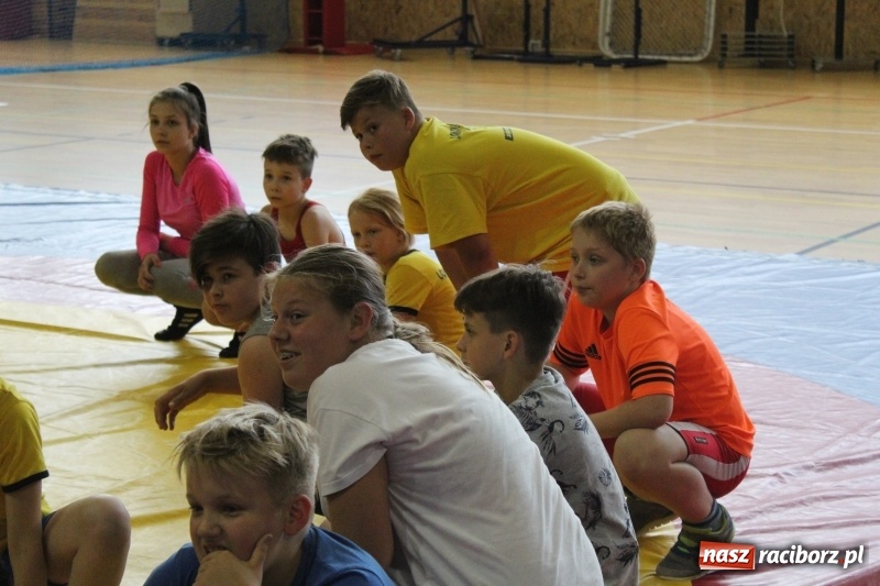 Zdjęcie w galerii na portalu naszraciborz.pl: Zapaśnicy MKZ Unii Racibórz i Lokomotiva Krnov na zgrupowaniu w Szczyrku wiadomości z regionu