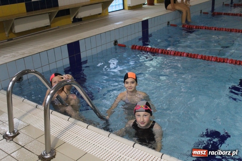 Zdjęcie w galerii na portalu naszraciborz.pl: Zapaśnicy MKZ Unii Racibórz i Lokomotiva Krnov na zgrupowaniu w Szczyrku wiadomości z regionu