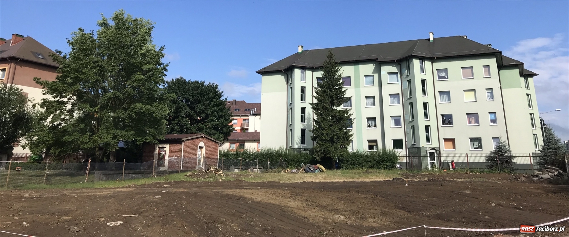 Zdjęcie w galerii na portalu naszraciborz.pl: Przedszkole z mniejszym placem zabaw. Co jest powodem?  wiadomości z regionu