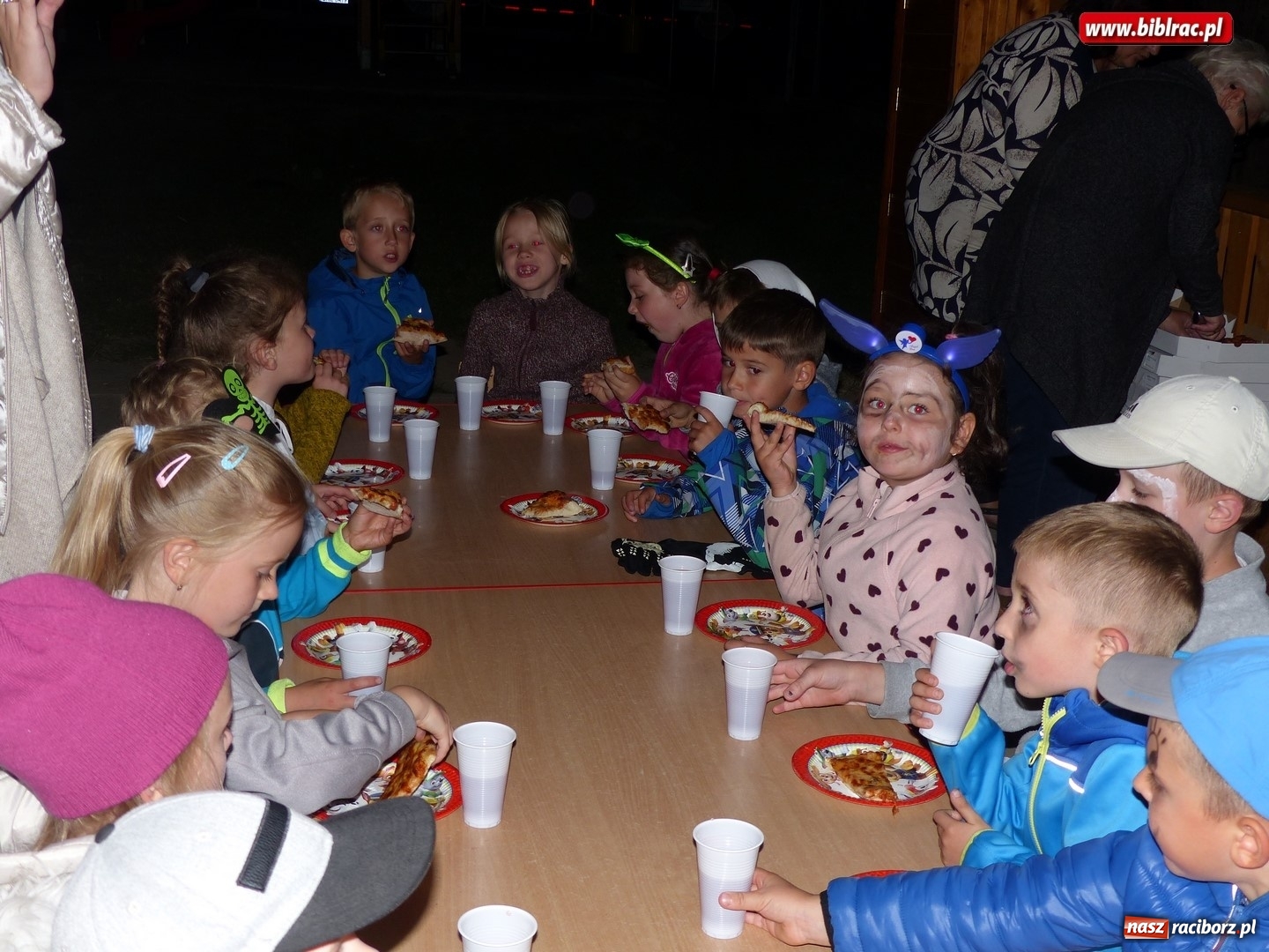 Zdjęcie w galerii na portalu naszraciborz.pl: Wakacje z duchami w Markowicach wiadomości z regionu