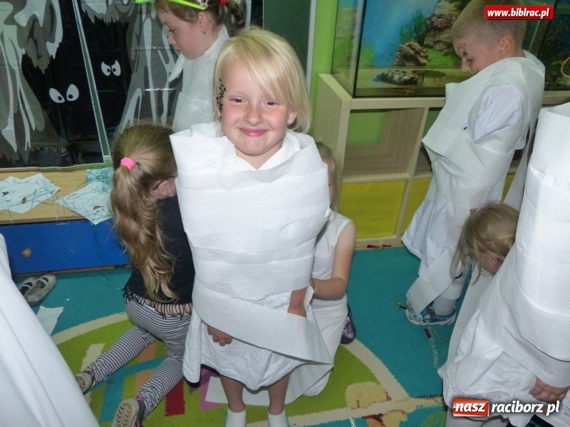 Zdjęcie w galerii na portalu naszraciborz.pl: Wakacje z duchami w Markowicach wiadomości z regionu