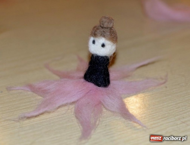 Zdjęcie w galerii na portalu naszraciborz.pl: W RCK ruszyły wakacyjne warsztaty  wiadomości z regionu