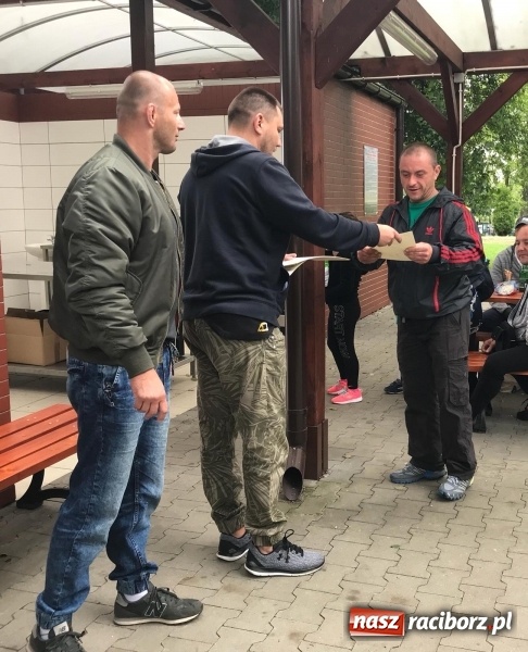 Zdjęcie w galerii na portalu naszraciborz.pl: Łamatorzy zakończyli sezon w rodzinnym gronie  wiadomości z regionu