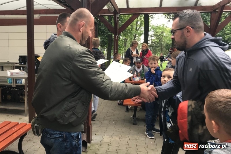 Zdjęcie w galerii na portalu naszraciborz.pl: Łamatorzy zakończyli sezon w rodzinnym gronie  wiadomości z regionu