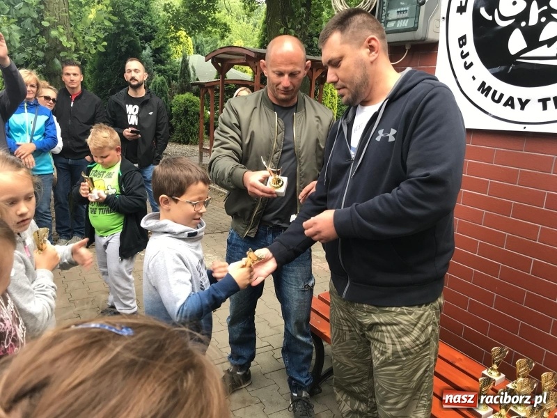 Zdjęcie w galerii na portalu naszraciborz.pl: Łamatorzy zakończyli sezon w rodzinnym gronie  wiadomości z regionu