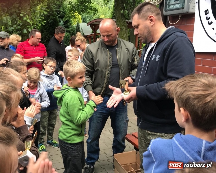 Zdjęcie w galerii na portalu naszraciborz.pl: Łamatorzy zakończyli sezon w rodzinnym gronie  wiadomości z regionu