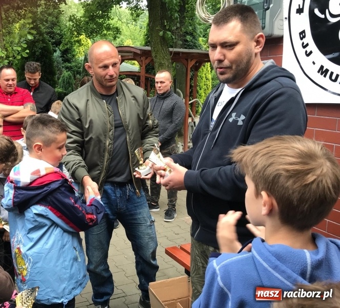 Zdjęcie w galerii na portalu naszraciborz.pl: Łamatorzy zakończyli sezon w rodzinnym gronie  wiadomości z regionu