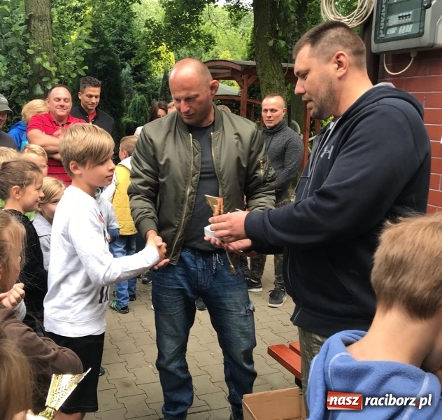 Zdjęcie w galerii na portalu naszraciborz.pl: Łamatorzy zakończyli sezon w rodzinnym gronie  wiadomości z regionu