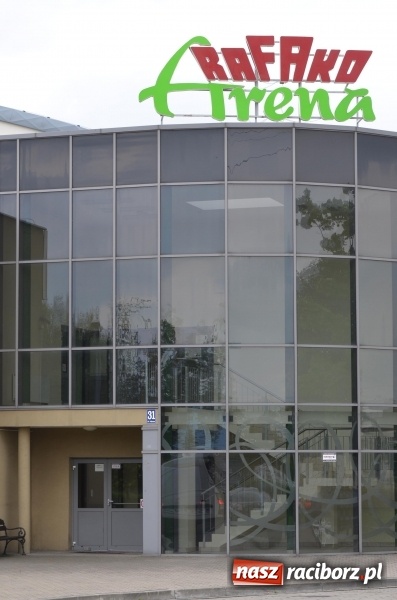 Zdjęcie w galerii na portalu naszraciborz.pl: Wakacyjny turniej badmintona w Arenie Rafako wiadomości z regionu