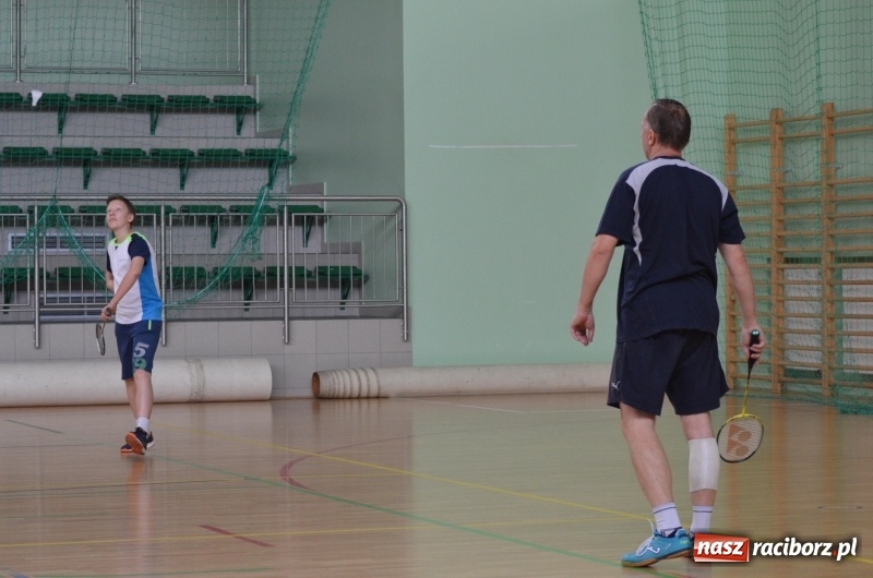 Zdjęcie w galerii na portalu naszraciborz.pl: Wakacyjny turniej badmintona w Arenie Rafako wiadomości z regionu