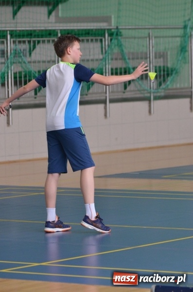 Zdjęcie w galerii na portalu naszraciborz.pl: Wakacyjny turniej badmintona w Arenie Rafako wiadomości z regionu