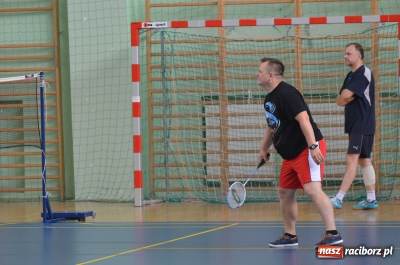Zdjęcie w galerii na portalu naszraciborz.pl: Wakacyjny turniej badmintona w Arenie Rafako wiadomości z regionu