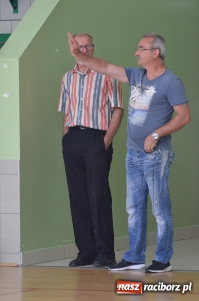 Zdjęcie w galerii na portalu naszraciborz.pl: Wakacyjny turniej badmintona w Arenie Rafako wiadomości z regionu