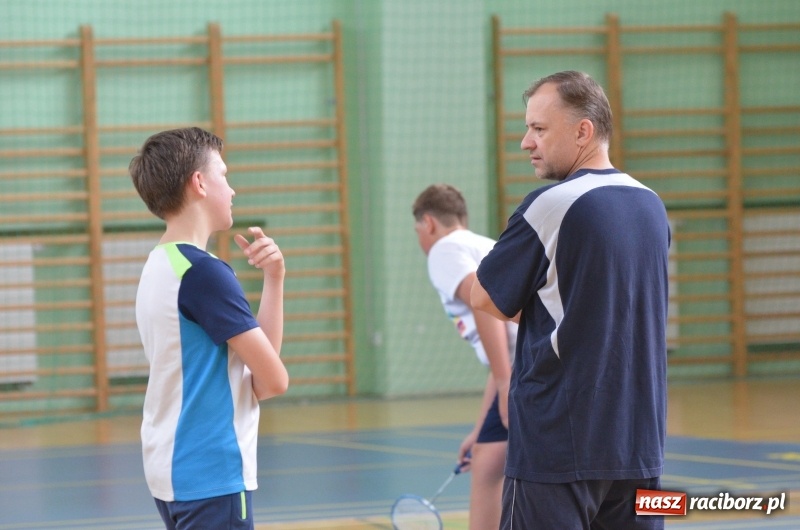 Zdjęcie w galerii na portalu naszraciborz.pl: Wakacyjny turniej badmintona w Arenie Rafako wiadomości z regionu