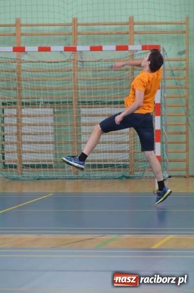 Zdjęcie w galerii na portalu naszraciborz.pl: Wakacyjny turniej badmintona w Arenie Rafako wiadomości z regionu