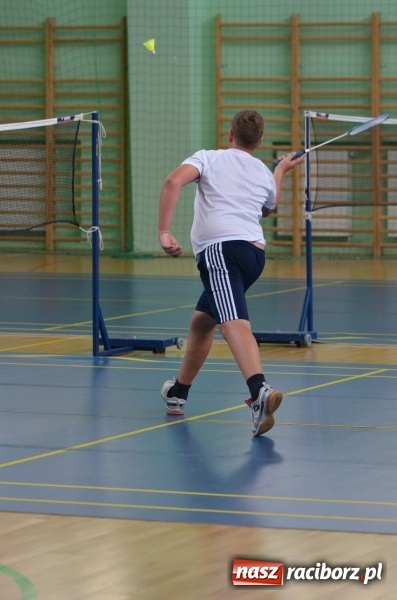 Zdjęcie w galerii na portalu naszraciborz.pl: Wakacyjny turniej badmintona w Arenie Rafako wiadomości z regionu