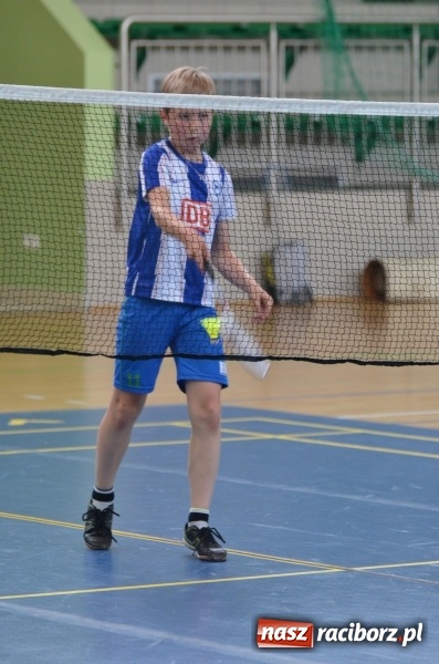 Zdjęcie w galerii na portalu naszraciborz.pl: Wakacyjny turniej badmintona w Arenie Rafako wiadomości z regionu