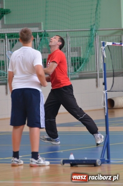 Zdjęcie w galerii na portalu naszraciborz.pl: Wakacyjny turniej badmintona w Arenie Rafako wiadomości z regionu
