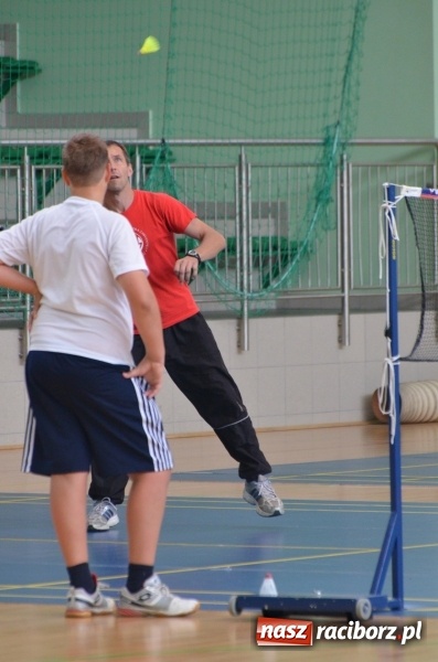 Zdjęcie w galerii na portalu naszraciborz.pl: Wakacyjny turniej badmintona w Arenie Rafako wiadomości z regionu
