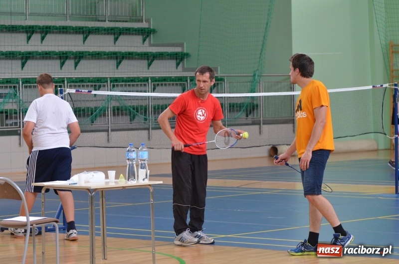 Zdjęcie w galerii na portalu naszraciborz.pl: Wakacyjny turniej badmintona w Arenie Rafako wiadomości z regionu