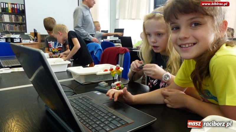 Zdjęcie w galerii na portalu naszraciborz.pl: Legomania powraca do biblioteki wiadomości z regionu