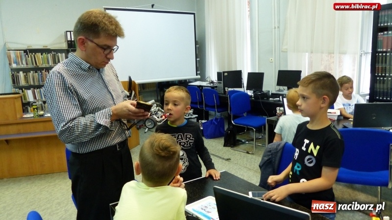 Zdjęcie w galerii na portalu naszraciborz.pl: Legomania powraca do biblioteki wiadomości z regionu