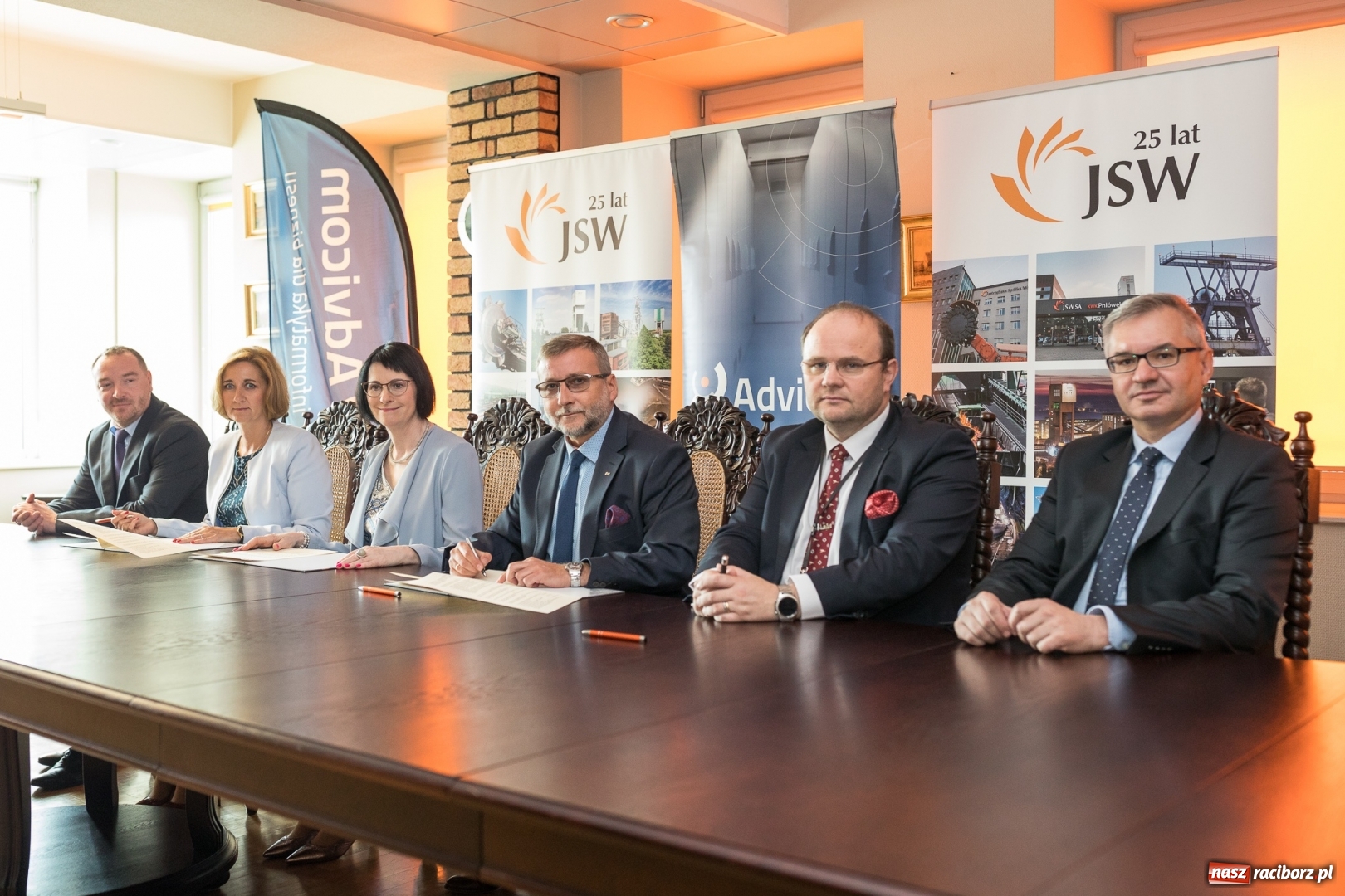 Zdjęcie w galerii na portalu naszraciborz.pl: PWSZ podpisała porozumienie o współpracy z Jastrzębską Spółką Węglową wiadomości z regionu