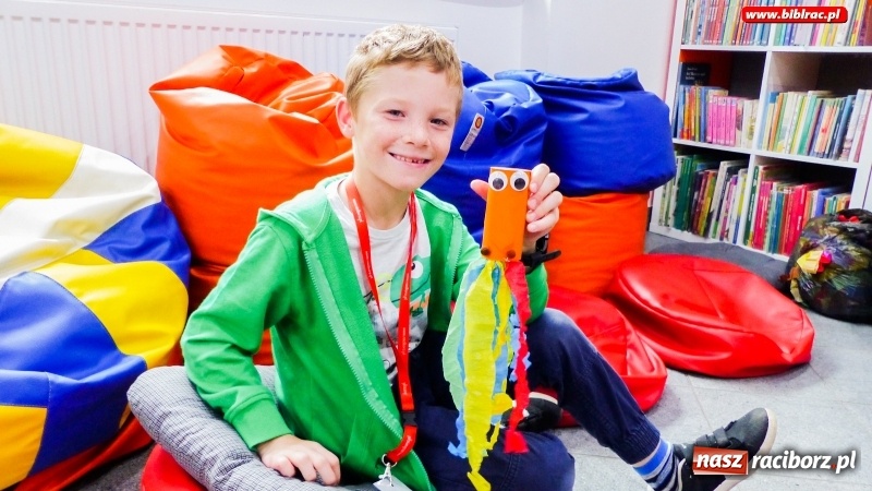 Zdjęcie w galerii na portalu naszraciborz.pl: Legendarny początek Lata z Biblioteką wiadomości z regionu