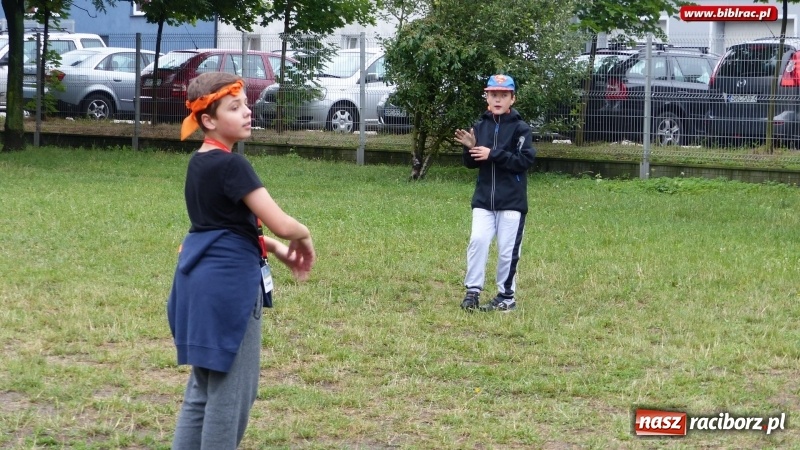 Zdjęcie w galerii na portalu naszraciborz.pl: Deszczowe zabawy w bibliotece wiadomości z regionu