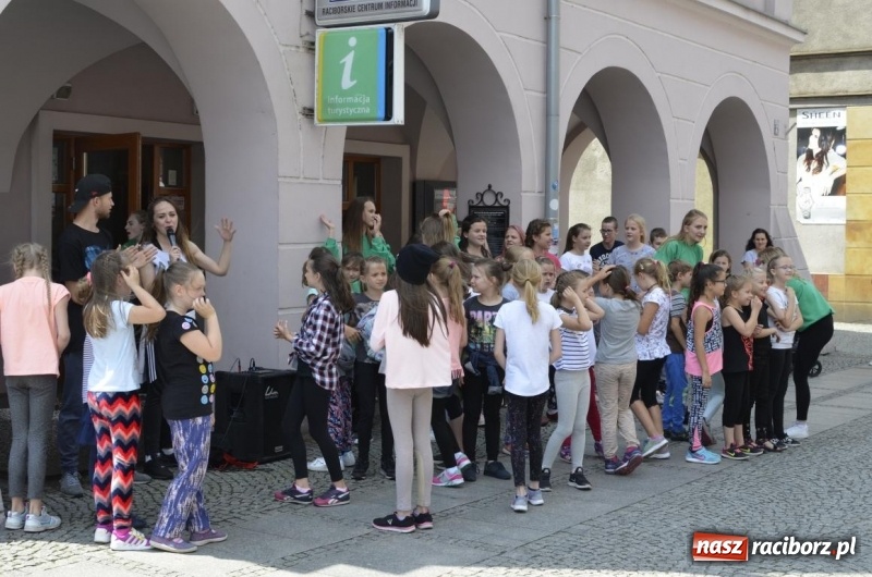 Zdjęcie w galerii na portalu naszraciborz.pl: Podsumowanie warsztatów tanecznych przy RCI wiadomości z regionu