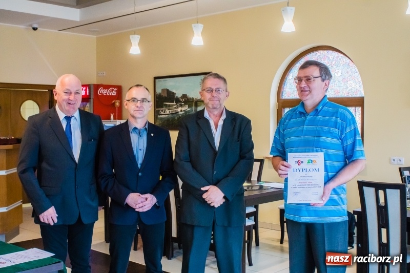 Zdjęcie w galerii na portalu naszraciborz.pl: Raciborscy brydżyści podsumowali sezon wiadomości z regionu