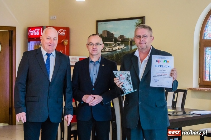 Zdjęcie w galerii na portalu naszraciborz.pl: Raciborscy brydżyści podsumowali sezon wiadomości z regionu