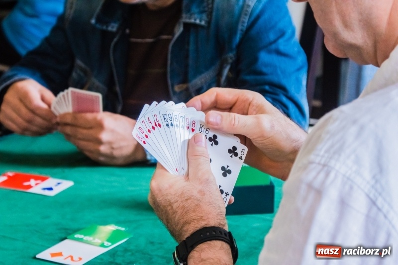 Zdjęcie w galerii na portalu naszraciborz.pl: Raciborscy brydżyści podsumowali sezon wiadomości z regionu