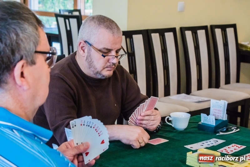 Zdjęcie w galerii na portalu naszraciborz.pl: Raciborscy brydżyści podsumowali sezon wiadomości z regionu
