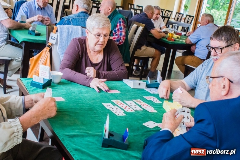 Zdjęcie w galerii na portalu naszraciborz.pl: Raciborscy brydżyści podsumowali sezon wiadomości z regionu