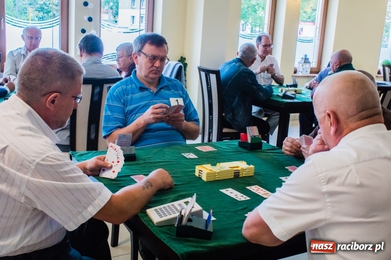 Zdjęcie w galerii na portalu naszraciborz.pl: Raciborscy brydżyści podsumowali sezon wiadomości z regionu